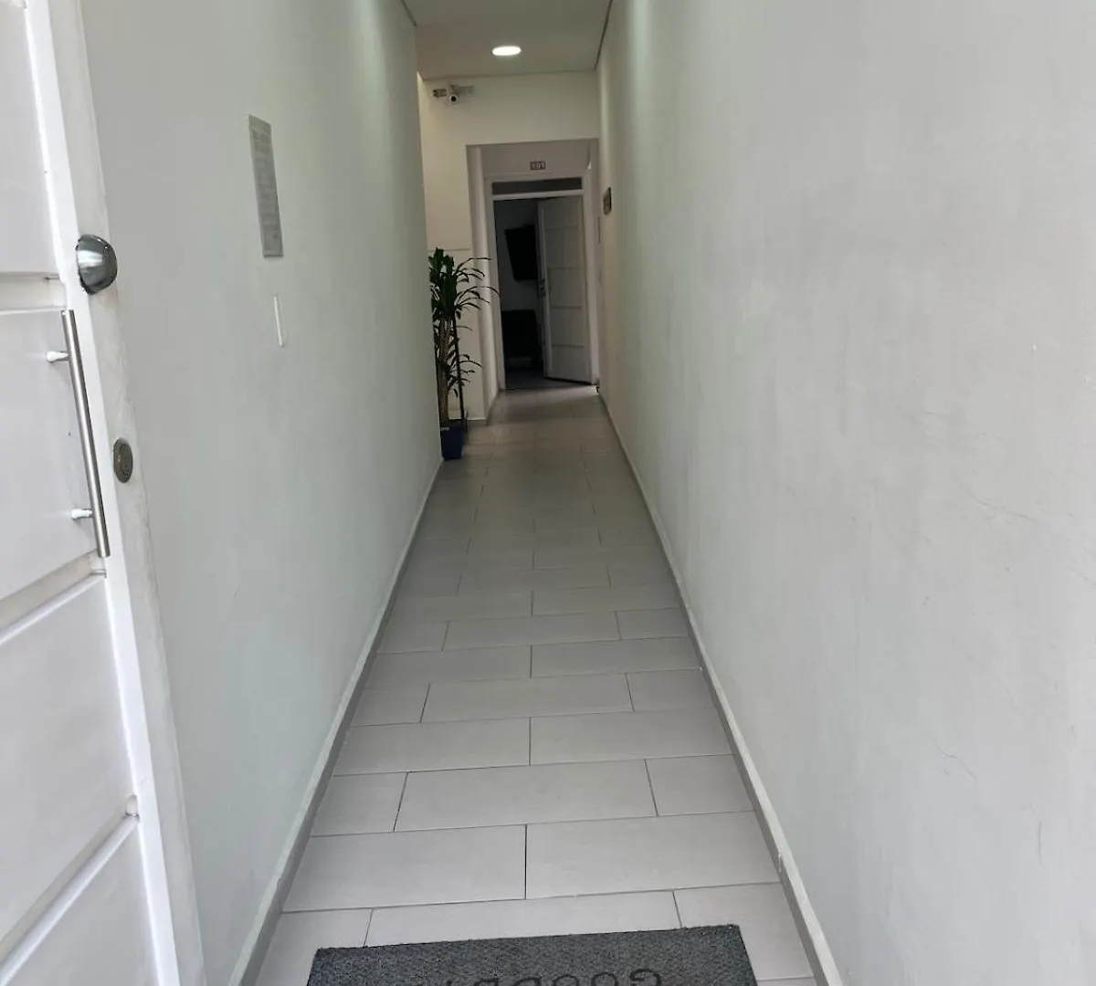 Comodo Y Centrado Apartaestudio En Cali Apartment