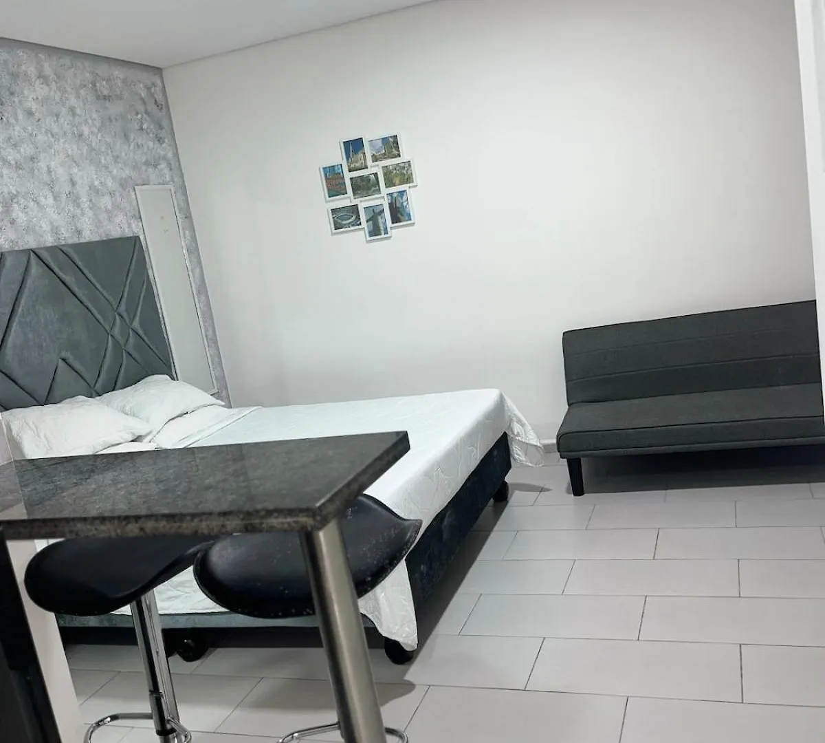 Apartment Comodo Y Centrado Apartaestudio En Cali